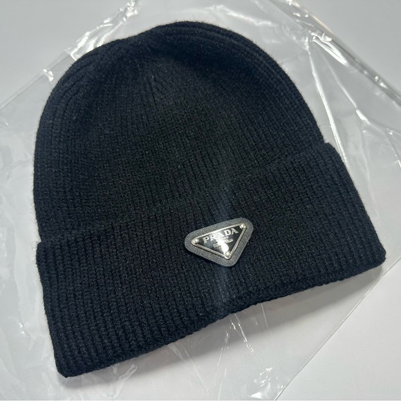 Prada Classic Black Ribbed Beanie - Picture 1 of 5